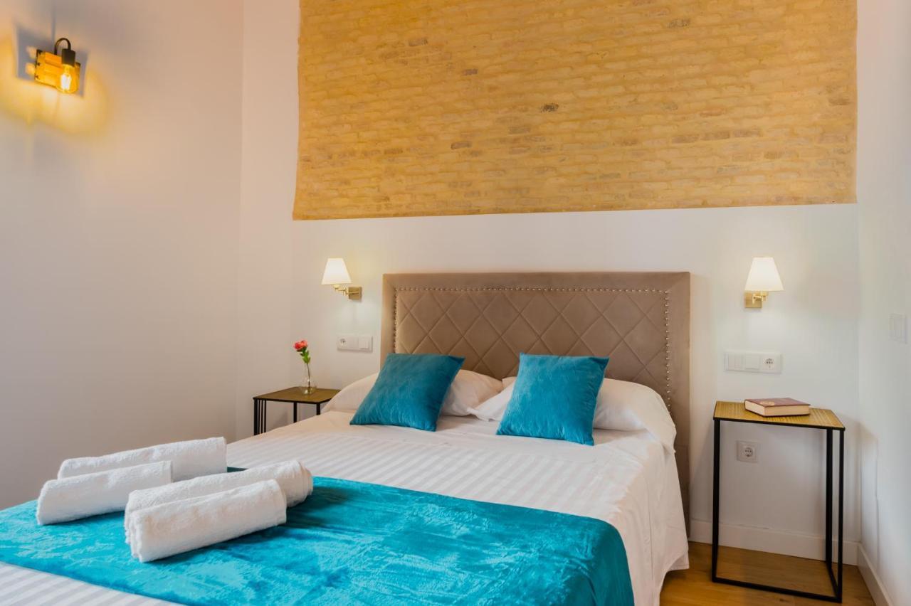 Diseno Triana 2 Rooms Seville Ngoại thất bức ảnh